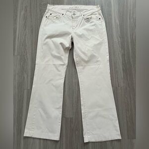 7 For All Mankind Cream Bootcut Jeans Size 32 Mid Rise Stretch Off White Pants